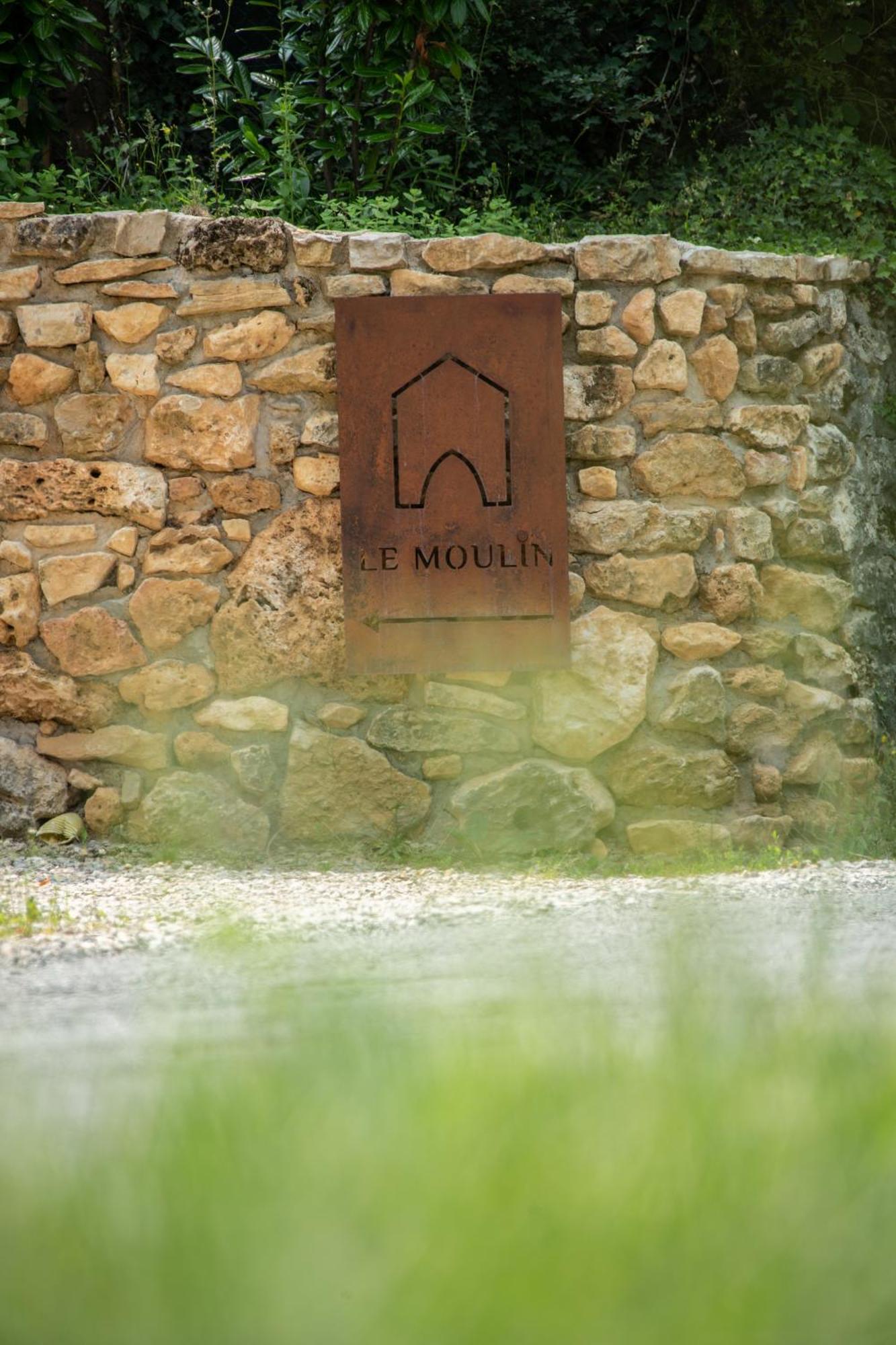 Le Moulin De La Maison Des Templiers Villa Saint-Cernin-de-Larche Luaran gambar