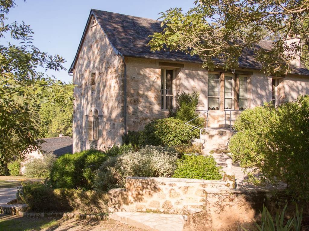 Le Moulin De La Maison Des Templiers Villa Saint-Cernin-de-Larche Luaran gambar